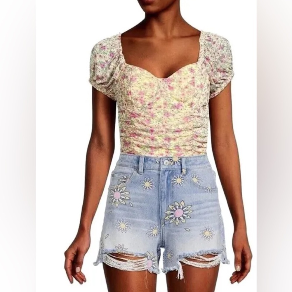 NO boundaries Juniors High Rise Deconstructed Denim MIDI Shorts Size 7